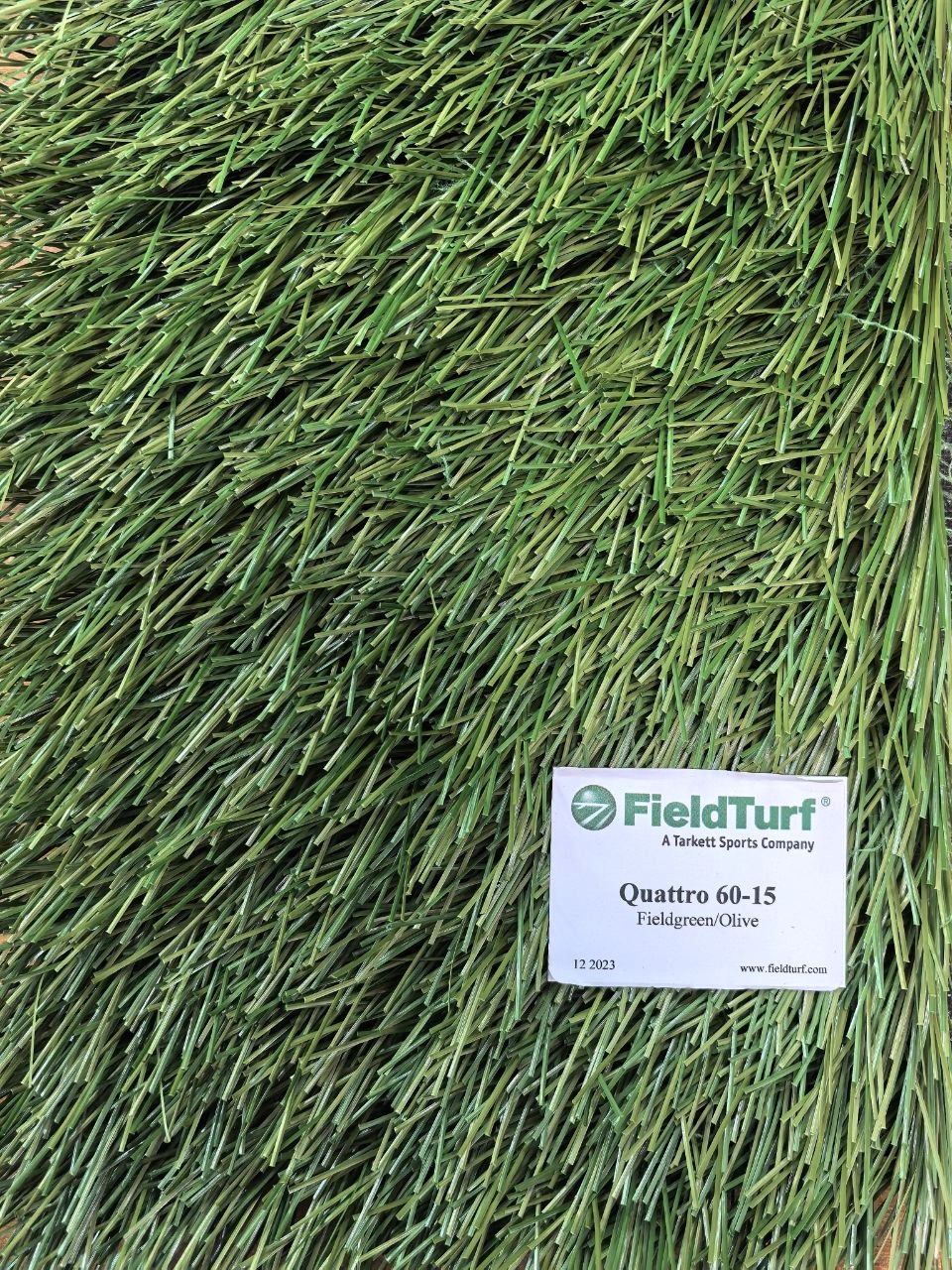 Искусственное травяное покрытие FieldTurf Quattro 60-15
